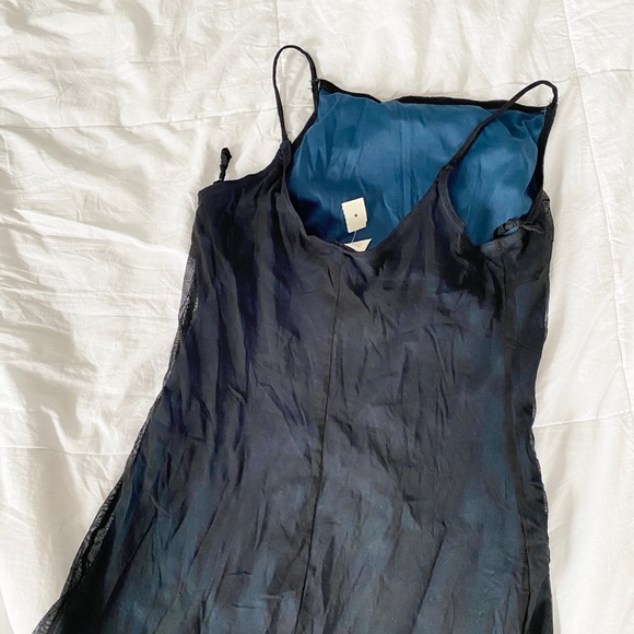 Early 2000s dress with tag - Picture 7 of 7